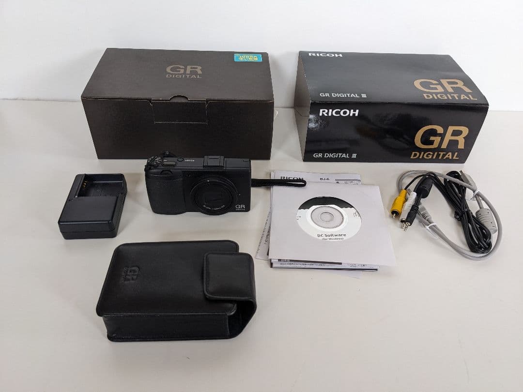 値下げ! RICOH リコー デジタルカメラ GR DIGITAL III