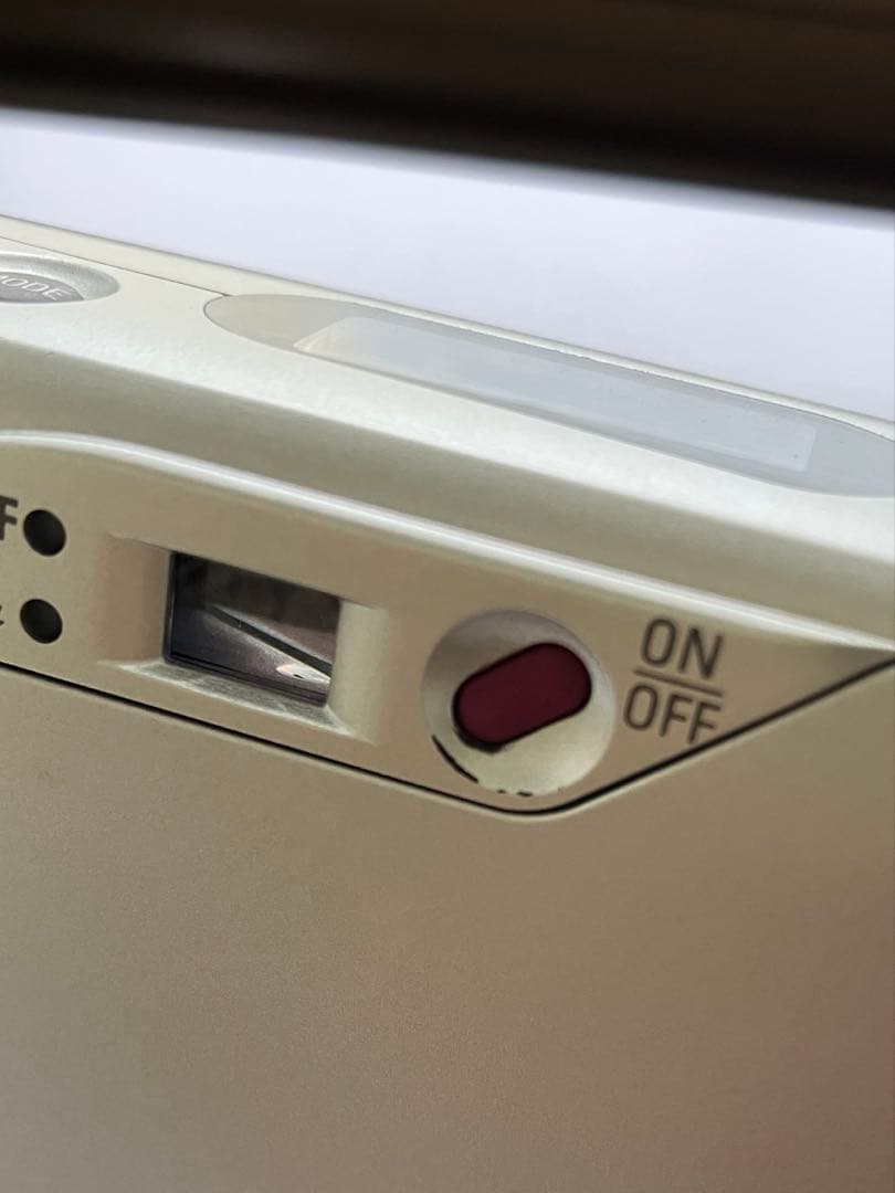 リコー　Ricoh R10 コンパクトフィルムカメラ