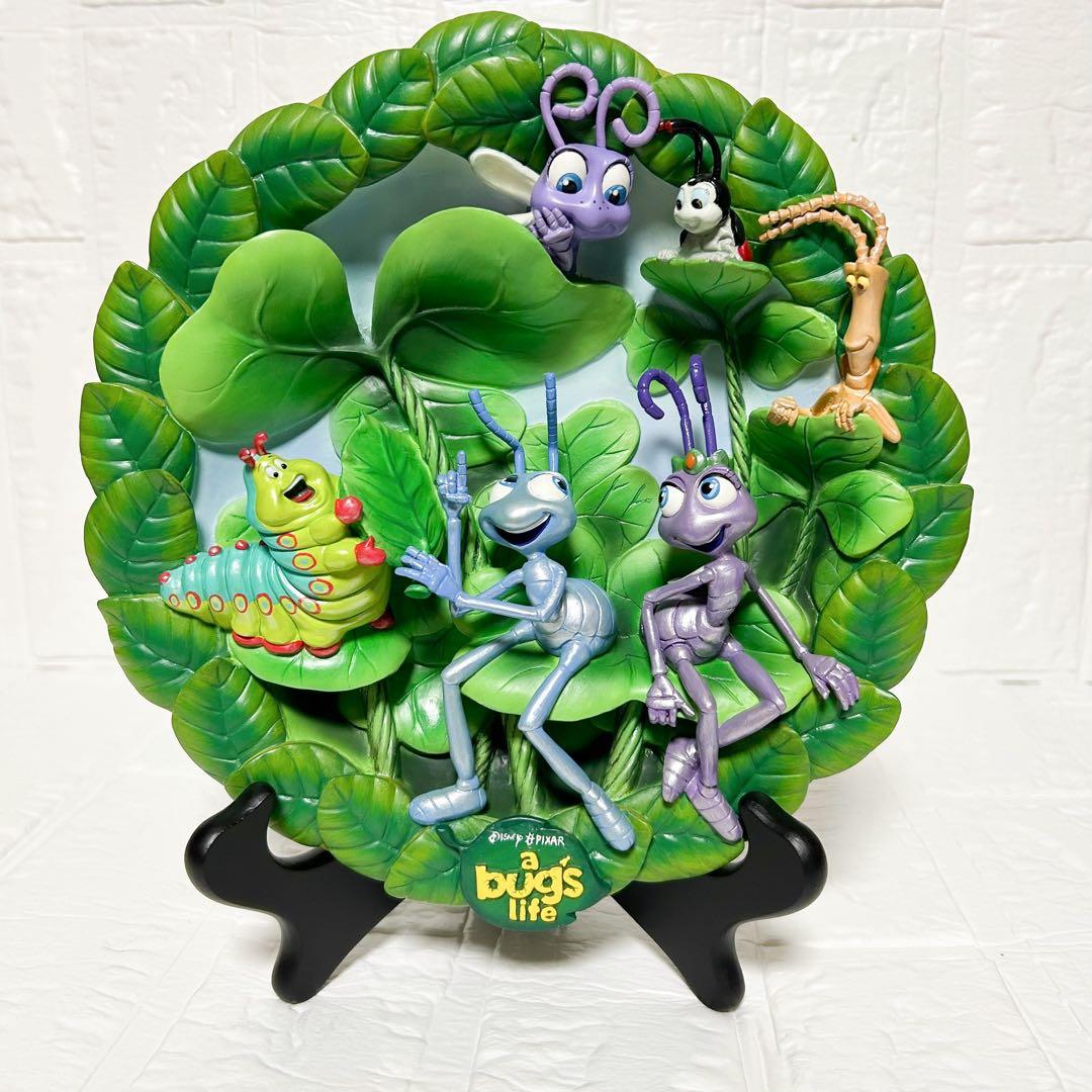 ディズニー　世界2500枚限定　バグズライフ　レリーフプレート3D 飾り皿