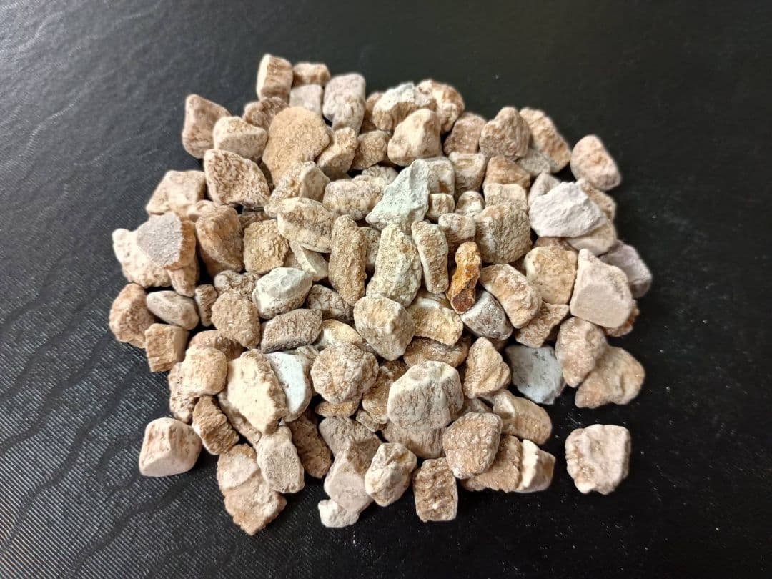 ★秋田発『北投石』２０４グラム 100%本物!!秋田玉川温泉産✨年末年始セール✨