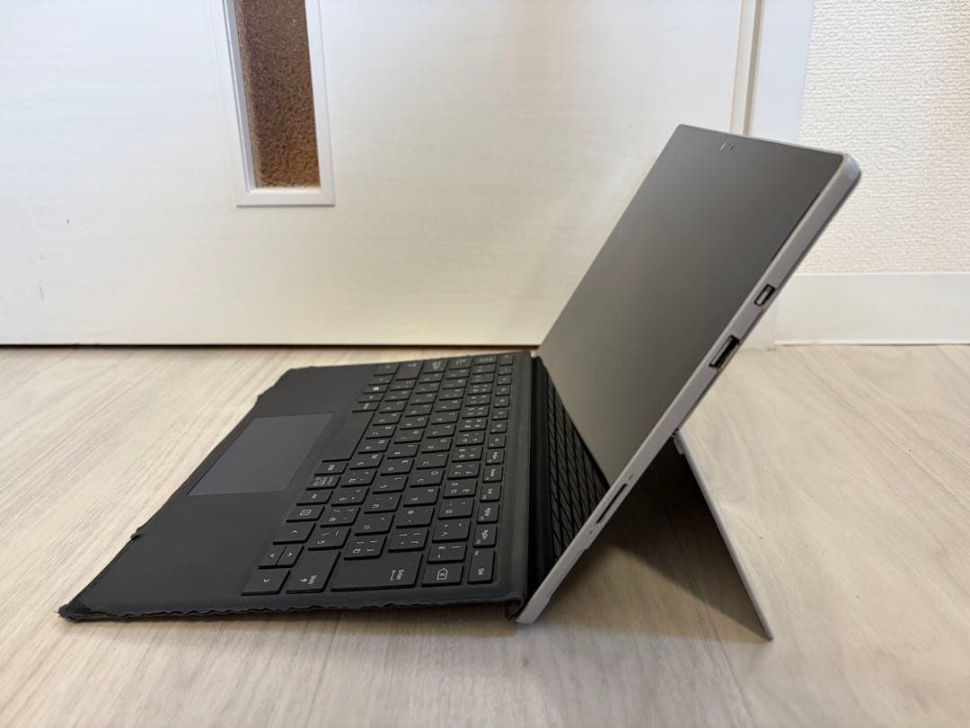 Microsoft Surface Pro6本体 +キーボード+電源アダプター