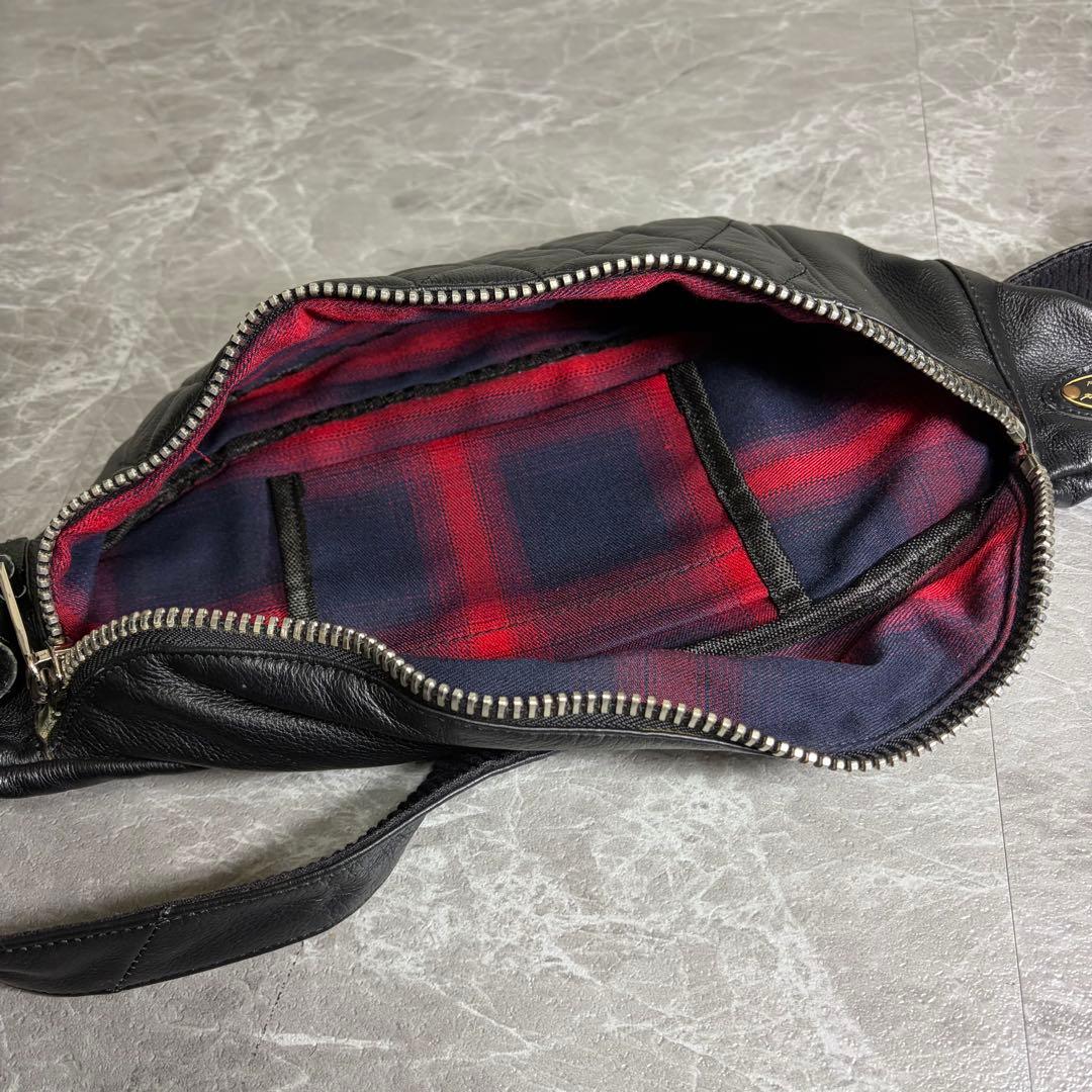 レザー　キルティング　ボディバッグ　ウエストポーチ　バイカー　ショルダー