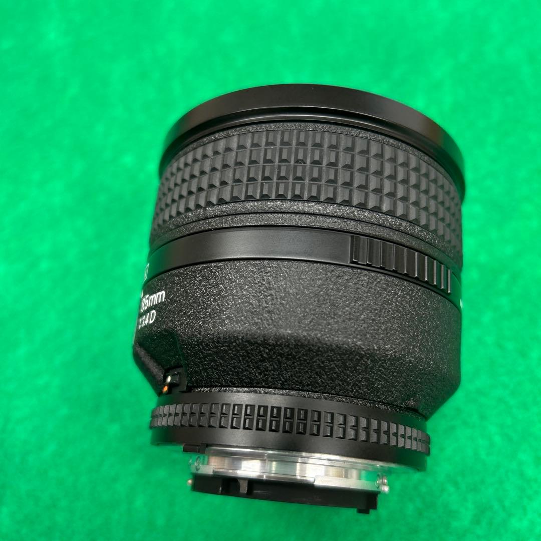 美品 Ai AF Nikkor 85mm F1.4D フードとフィルター付き