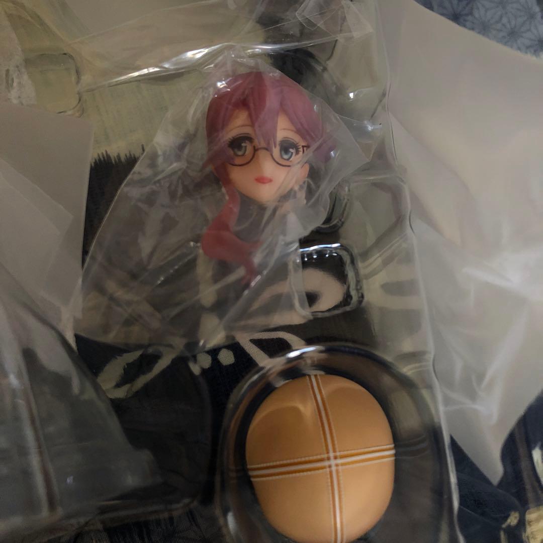 エマ・ミルスティン　フィギュア