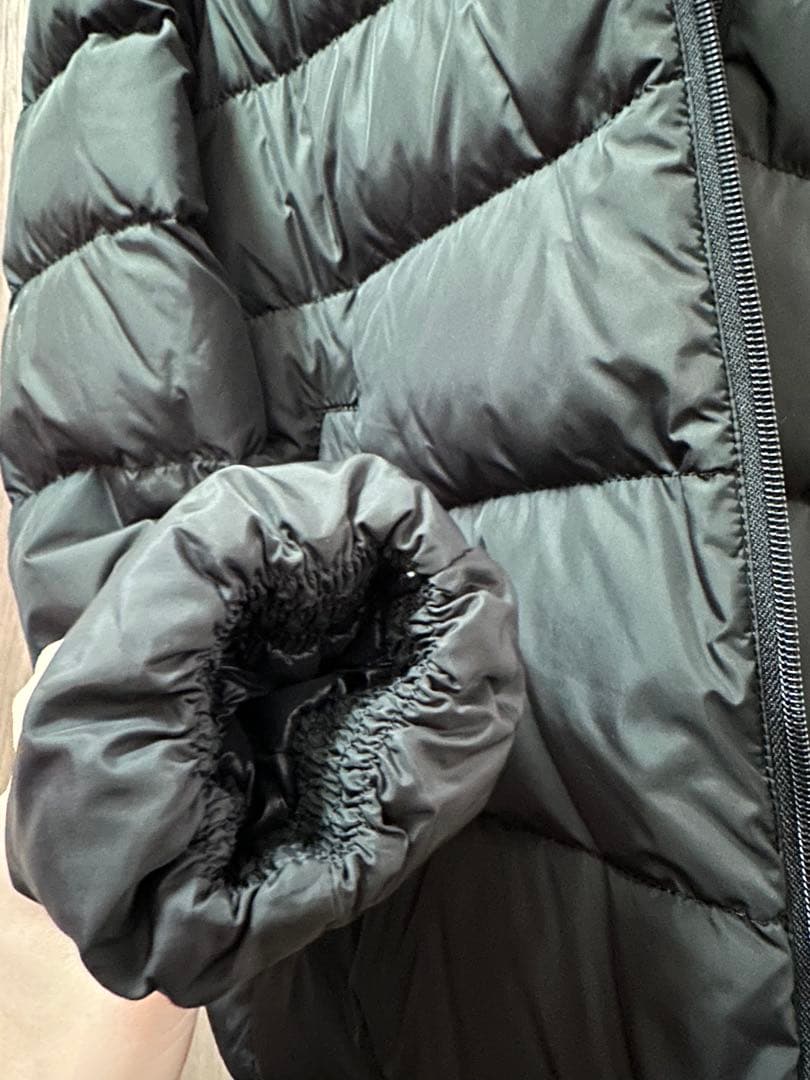 DUVETICA ROISIN ファー付きダウンジャケット