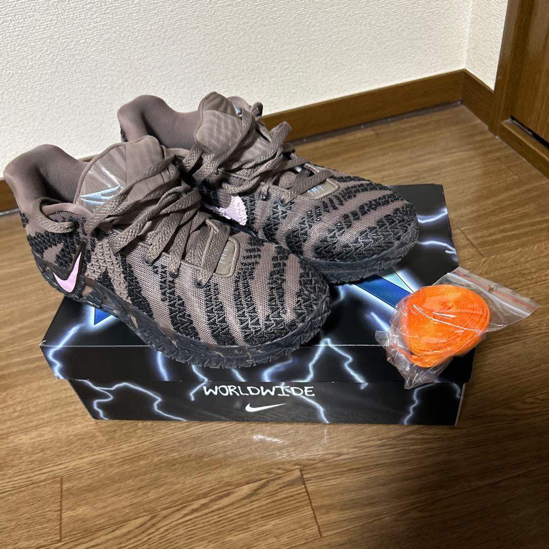 NIKE ナイキ　ジャ3バスケットボールシューズ