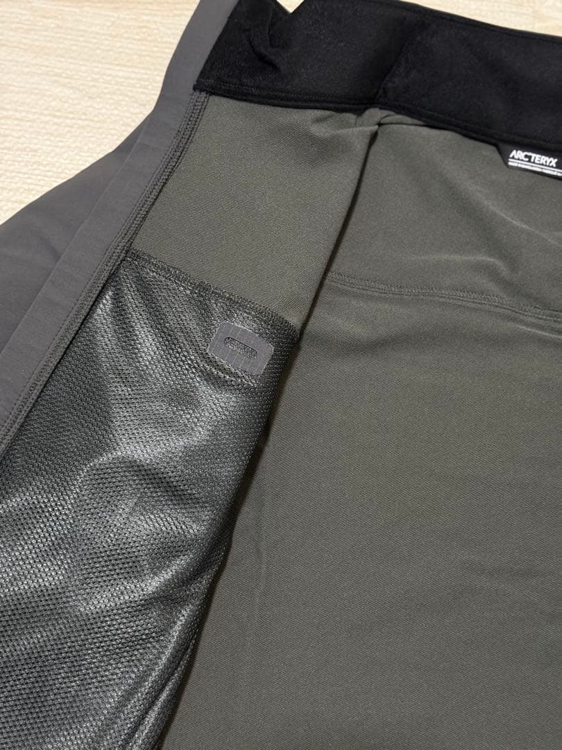 Arc'teryx Leaf Patrol Jacket AR SサイズWOLF