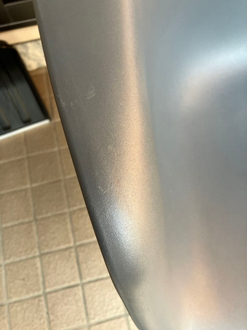 イームズプラスチックシェルアームチェア　グレー　ハーマンミラー