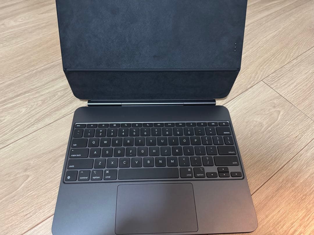 13インチiPad Pro (M4)用Magic Keyboard 英語US