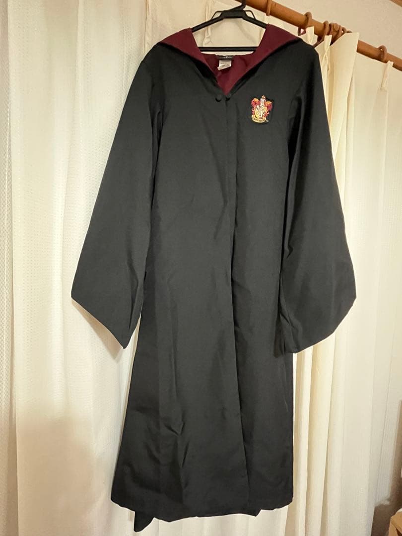 スタジオツアーハリー・ポッター グリフィンドール　ローブXS ネクタイ付き