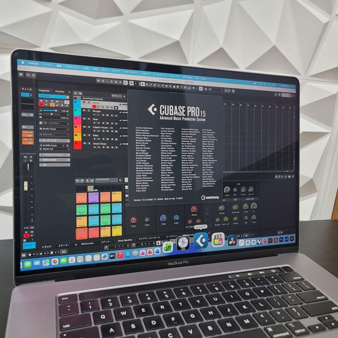 美品 MacBook Pro 16インチ i9 64GB CAD&3D設計