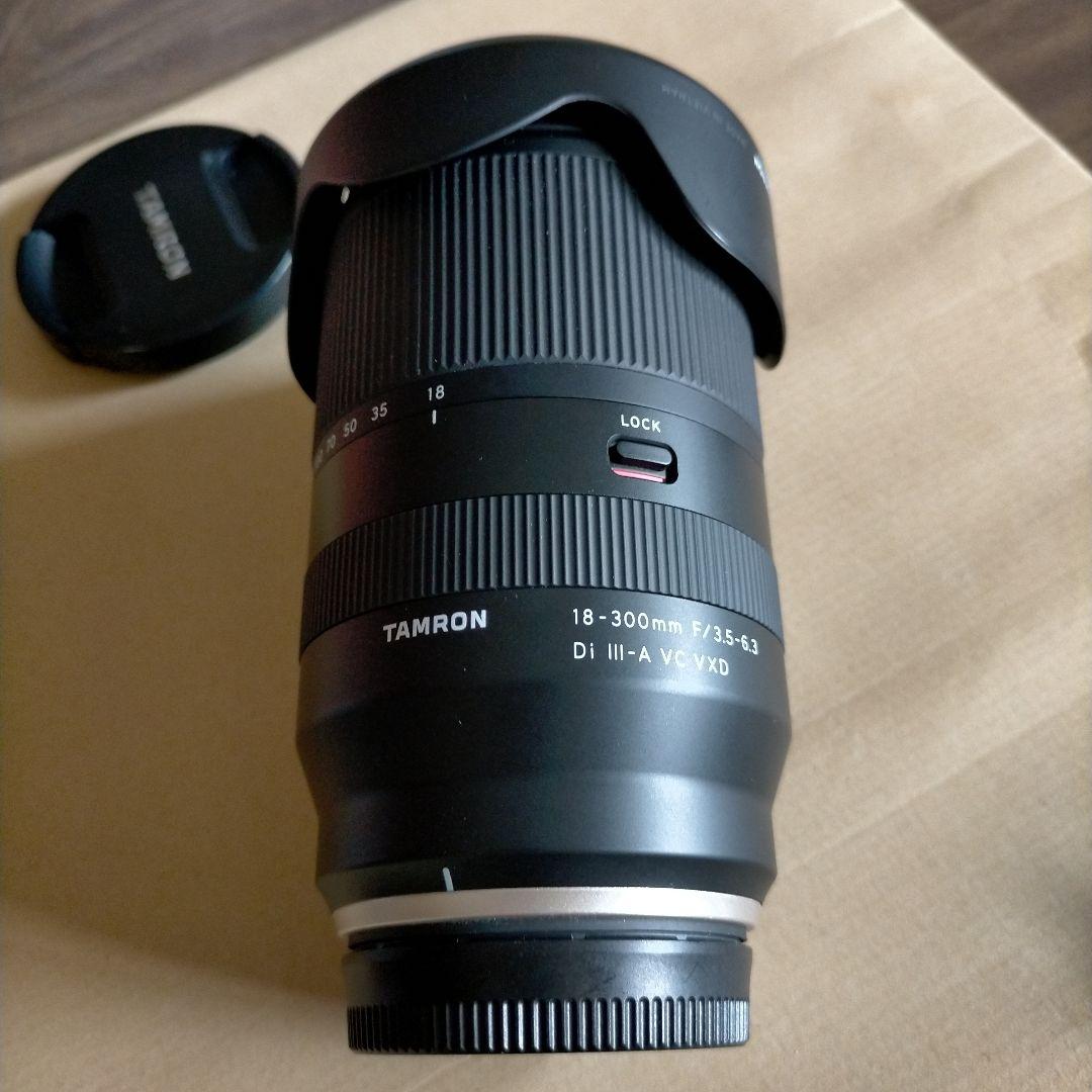 タムロン 18-300mm F3.5-6.3 Di III-A VC VXD