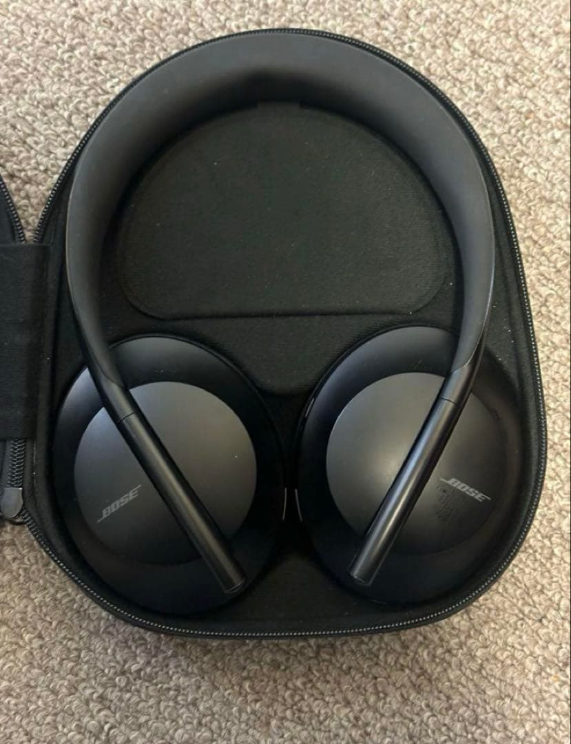 ボーズ　BOSE NOISE CANCELLING 700