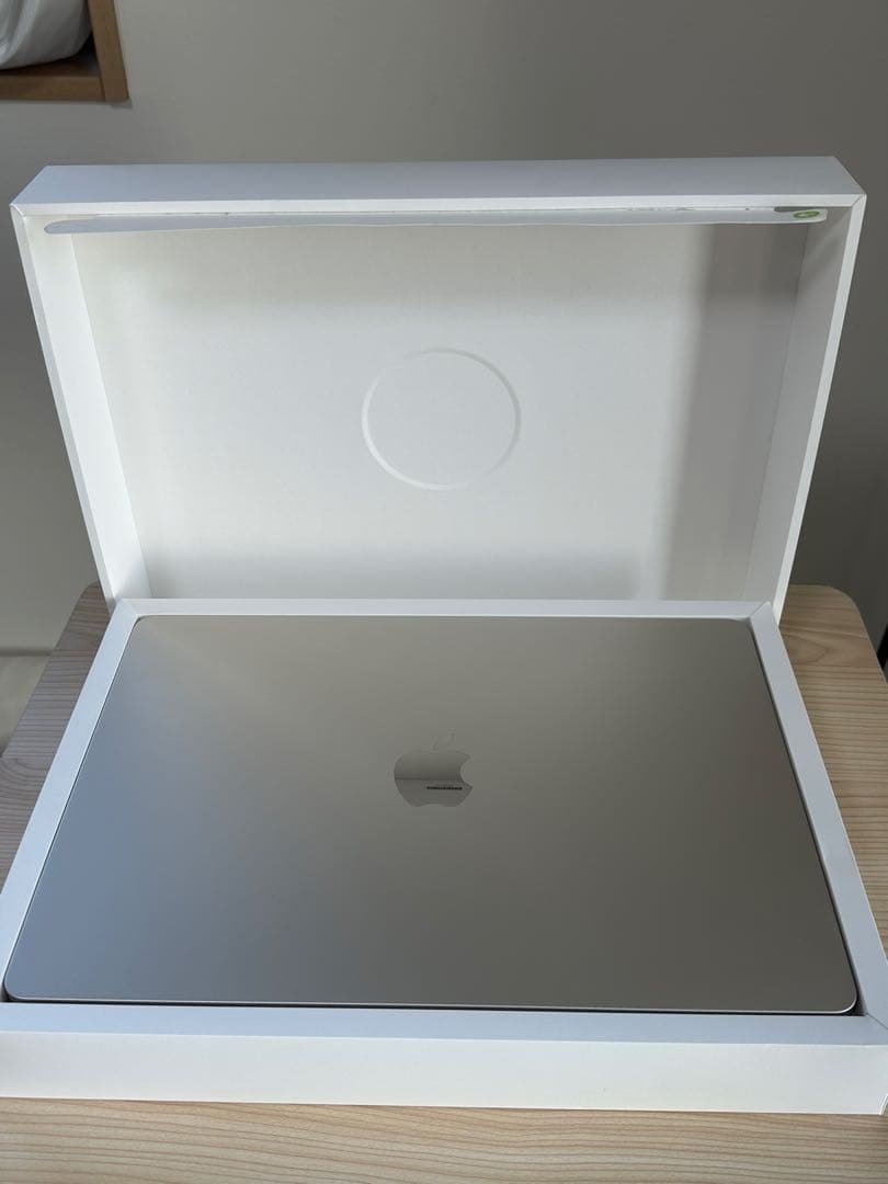 美品 M3 MacBook Air 15インチ 512GB 16GB