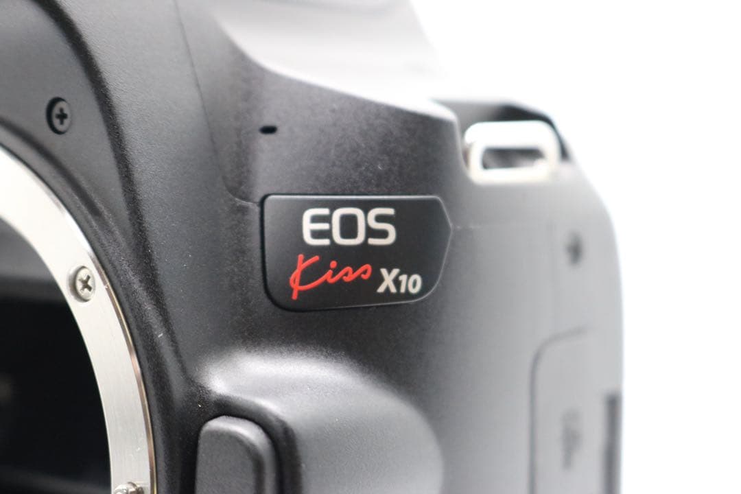 超美品 【Canon EOS Kiss X10 ダブルレンズ】 Wi-Fi搭載