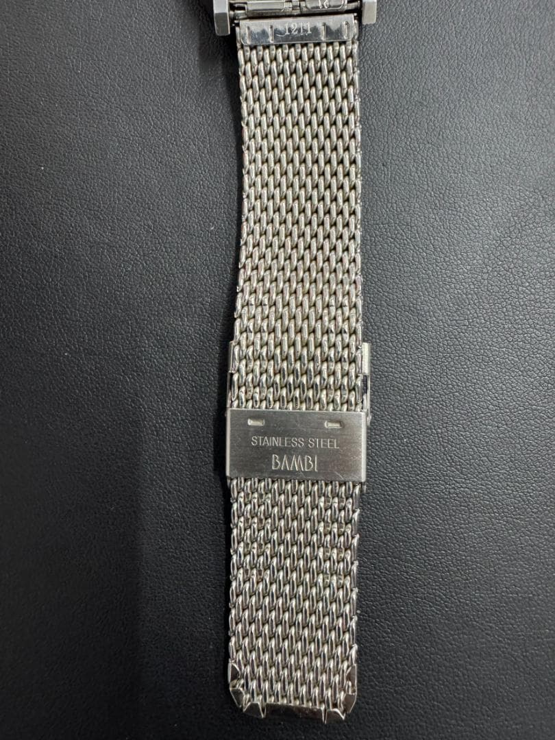 A.Dunhill 稼動品 アルフレッドダンヒル デイト付き　腕時計 8051