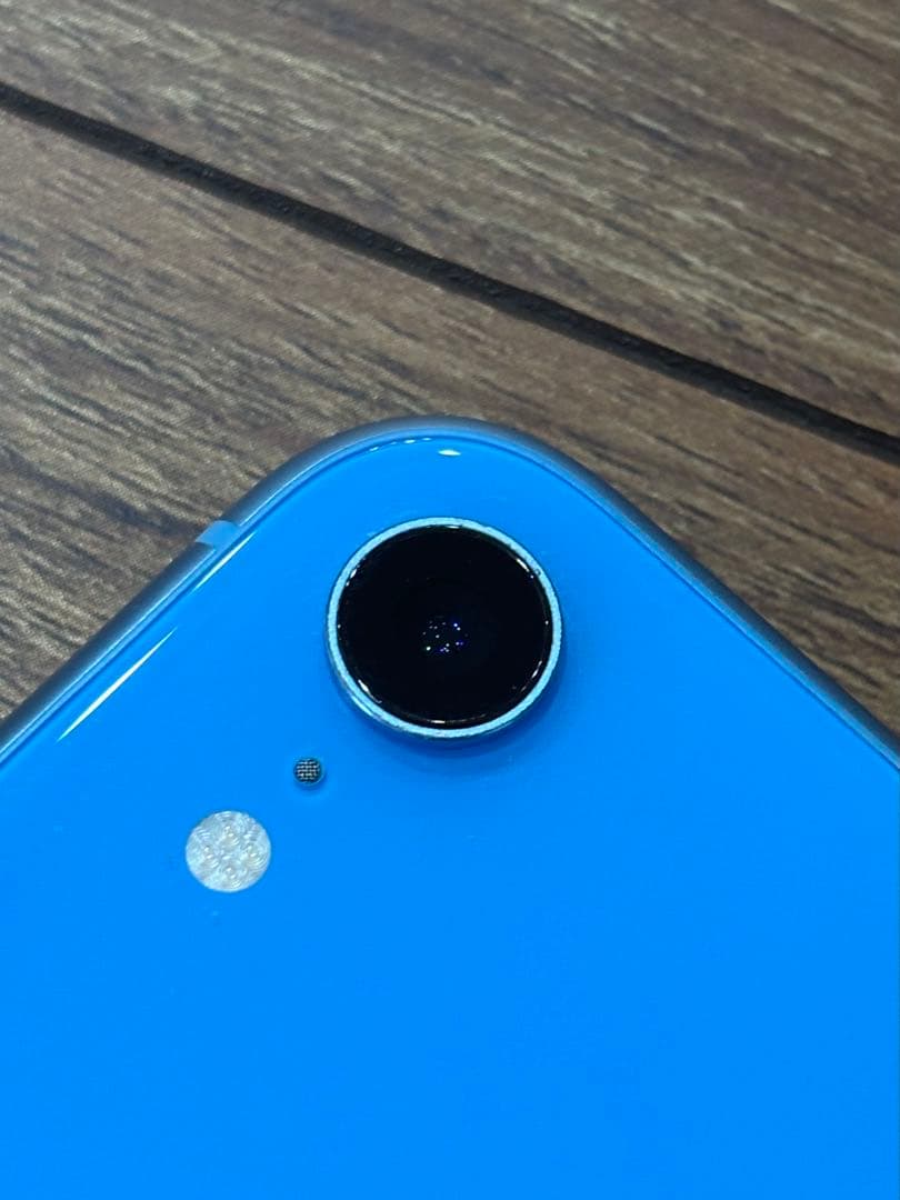 【美品】Apple／iPhoneXR／64GB／ブルー／SIMロックあり