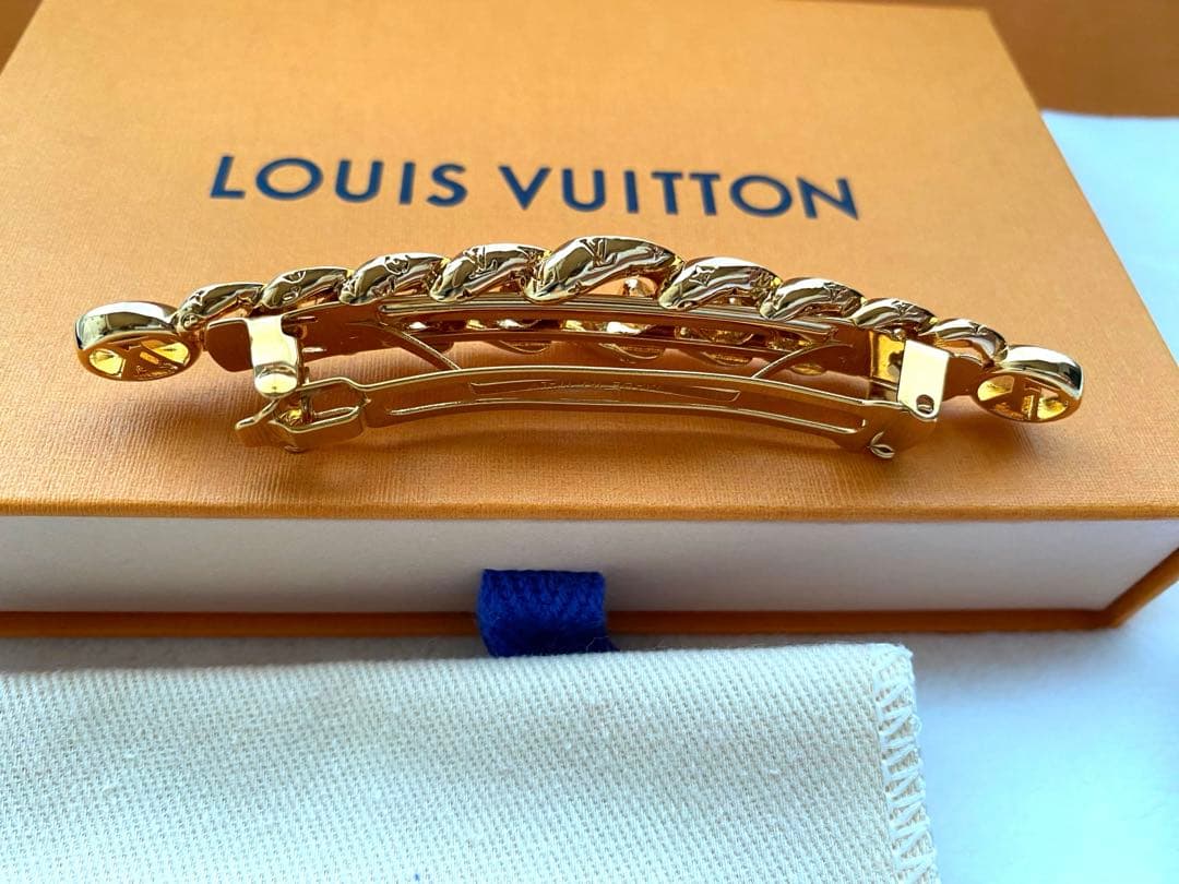 新品未使用LOUIS VUITTONバレッタアクセソワールシュブ2DM00403