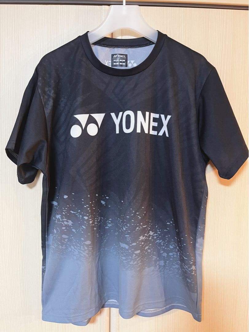 YONEX ボルトレイジ 限定Tシャツ