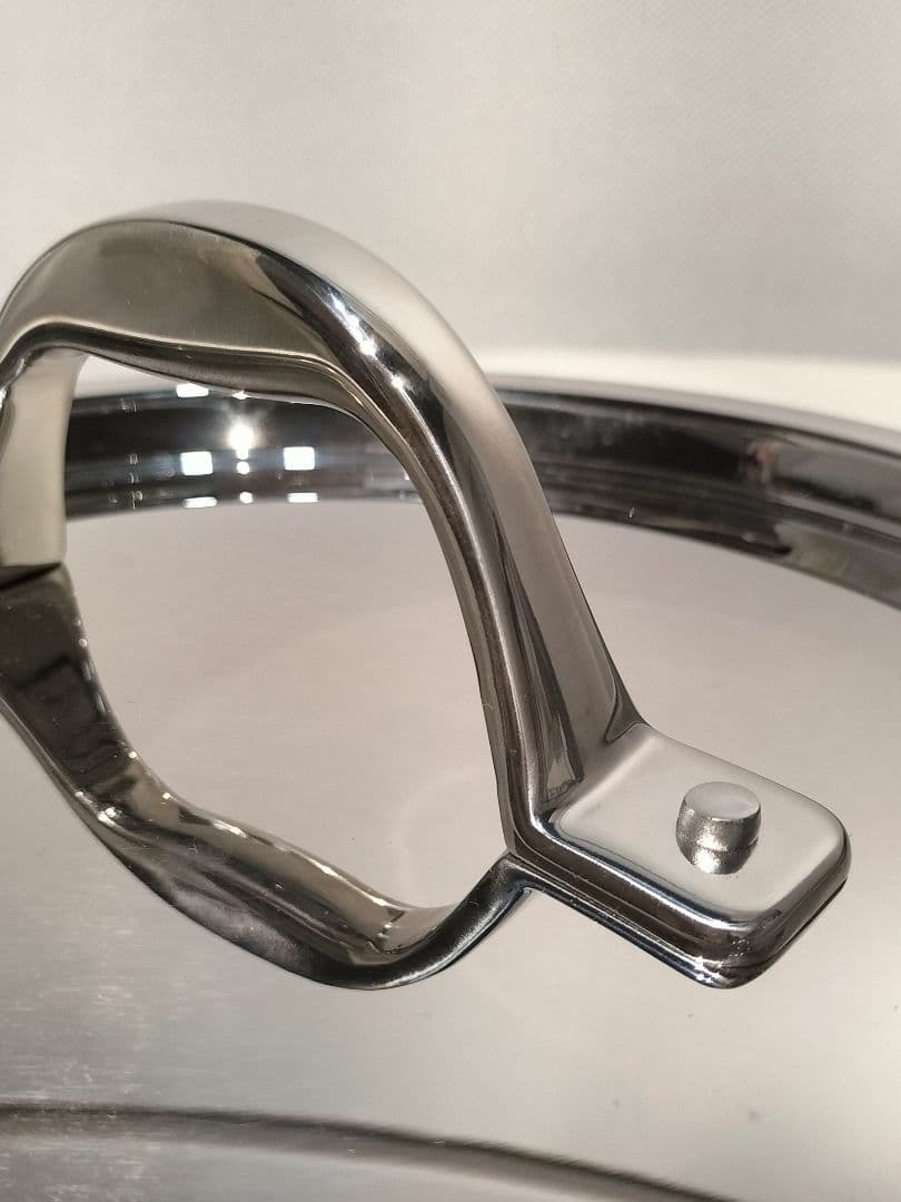 シュテルン　ドイツ　キャセロール　両手鍋　ステンレス　24ｃｍ