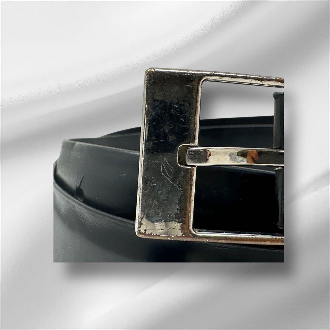 ルイヴィトン　レザー　ベルト　LVバックル　メンズ