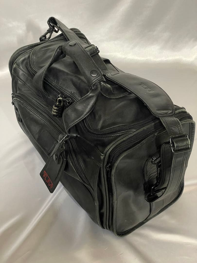 TUMI 9221D3 ブラック レザー ボストンバッグ