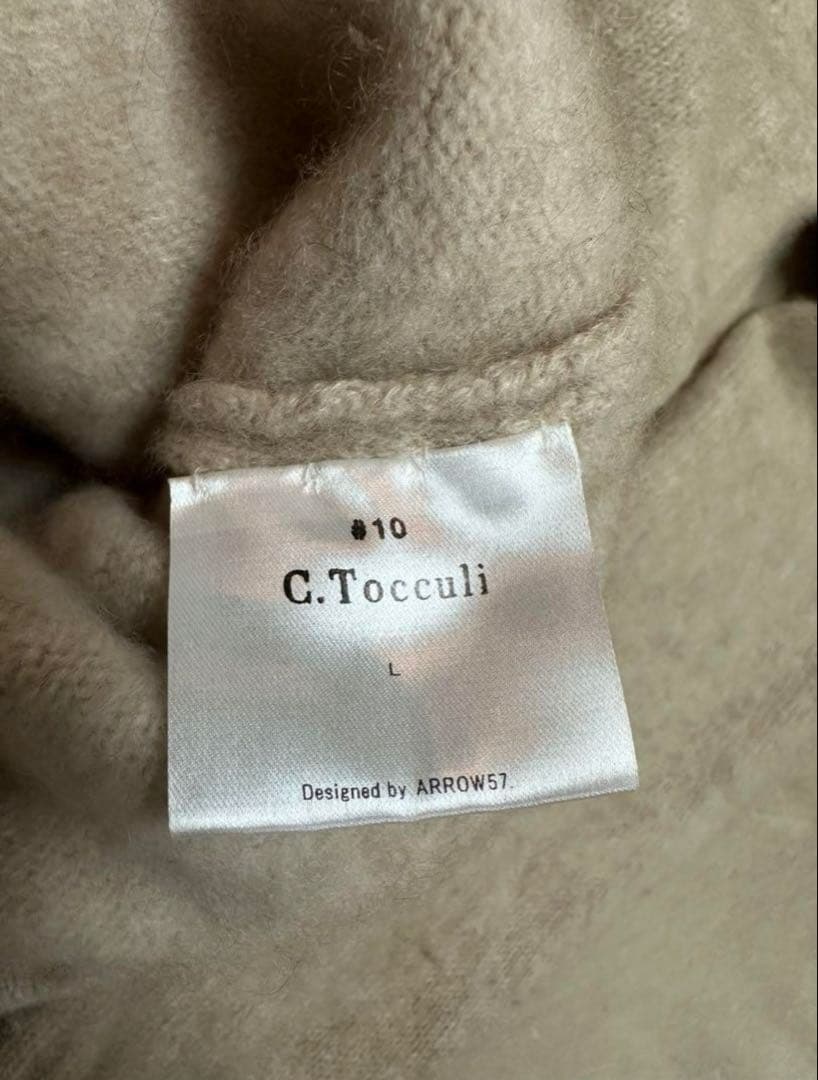 ARROW57. （田中さんのセーター）C.Tocculi コムギ　Lサイズ