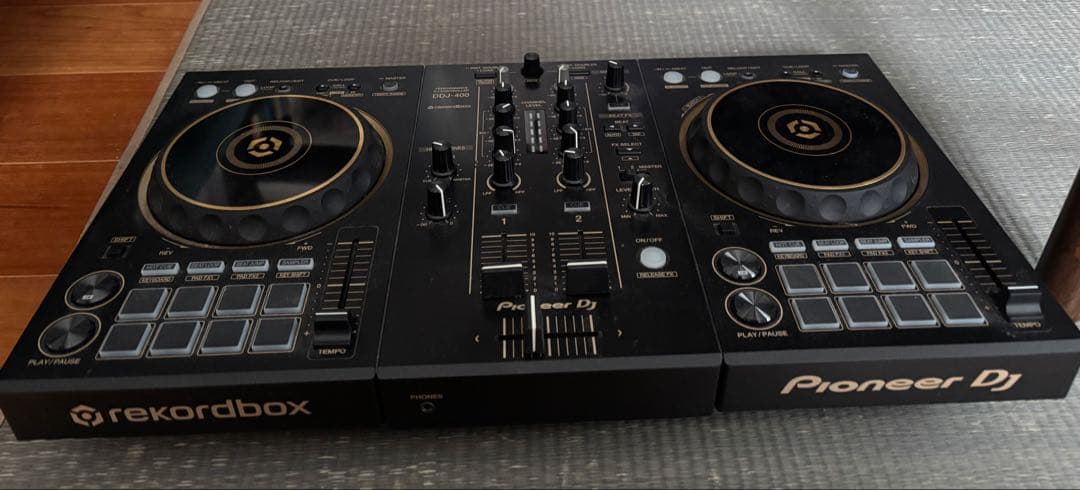 ddj-400 Black/Goldバージョン