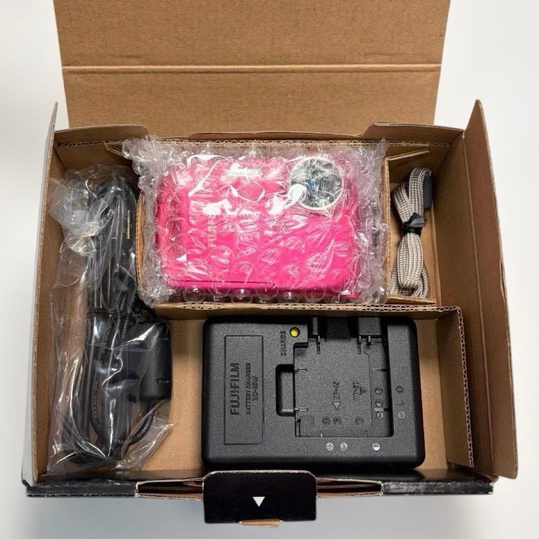 極美品✨フジフイルム FinePix Z33WP デジタルカメラ 防水・防塵