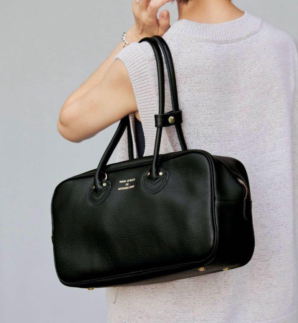 ヤングアンドオルセンEMBOSSED LEATHR Mバッグ