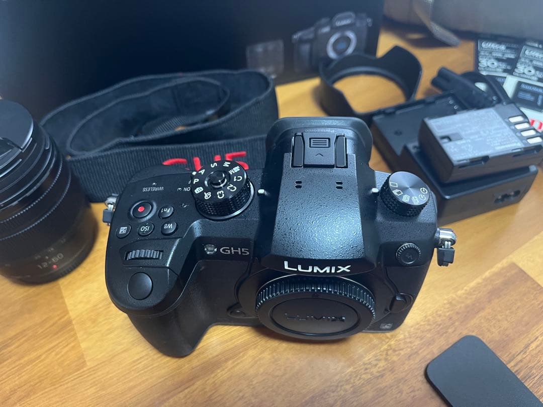 デジタルカメラ Panasonic LUMIX DC-GH5