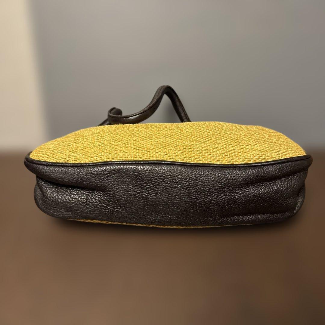 ショップガール　ESCADA イエローストローショルダーバッグ