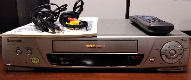 VHS ビデオカセットレコーダー(パナソニック)最終値引き