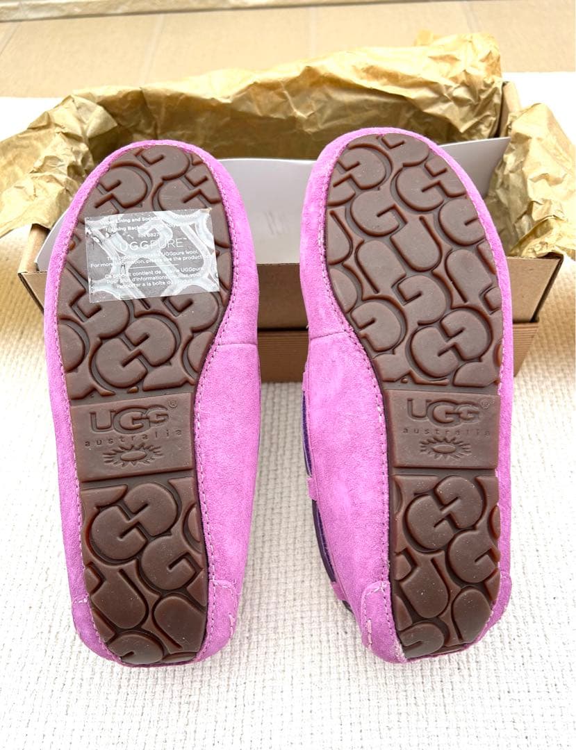 UGG モカシン 靴