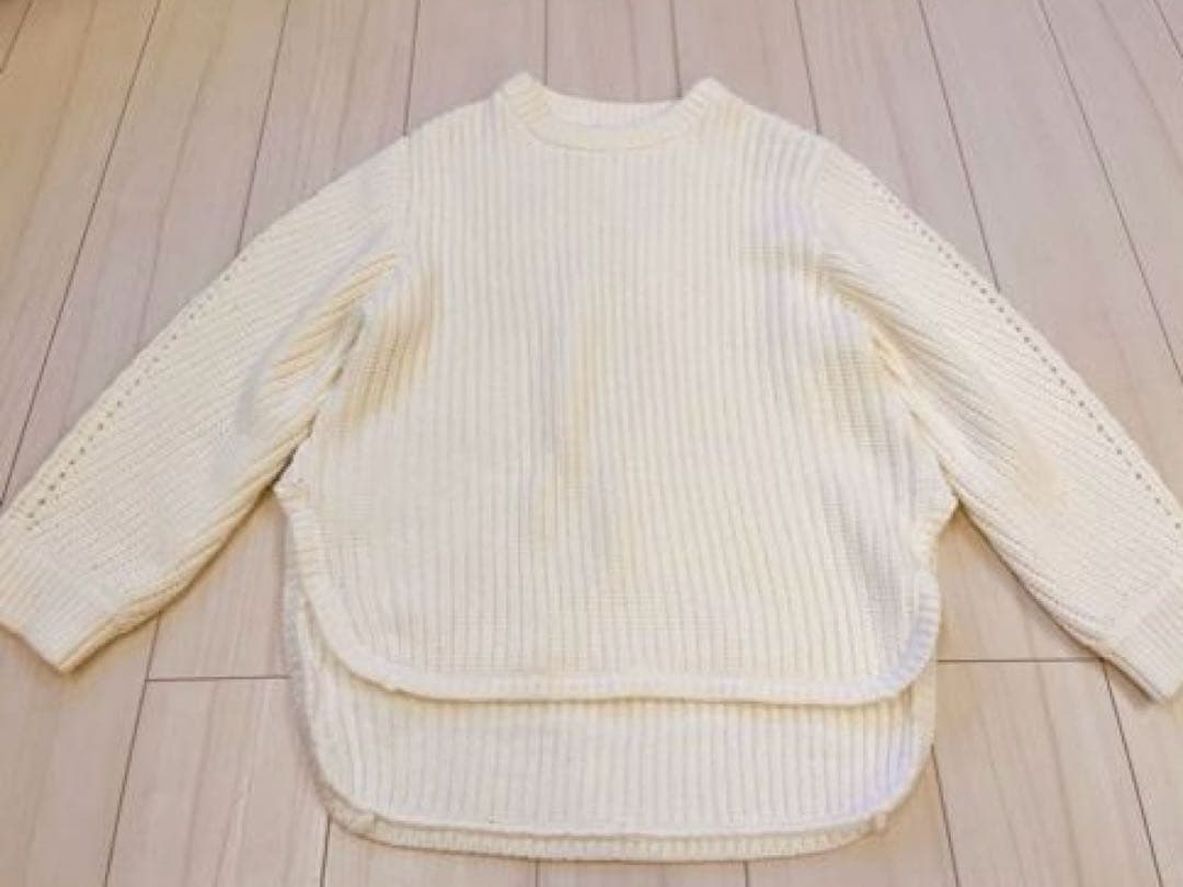 ella_selectshopエラ♡ラウンドヘムニット アイボリー