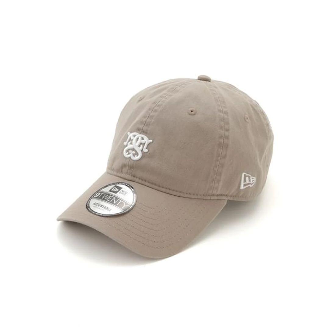 【SNIDEL|NEW ERAR】コラボエンブレムキャップ