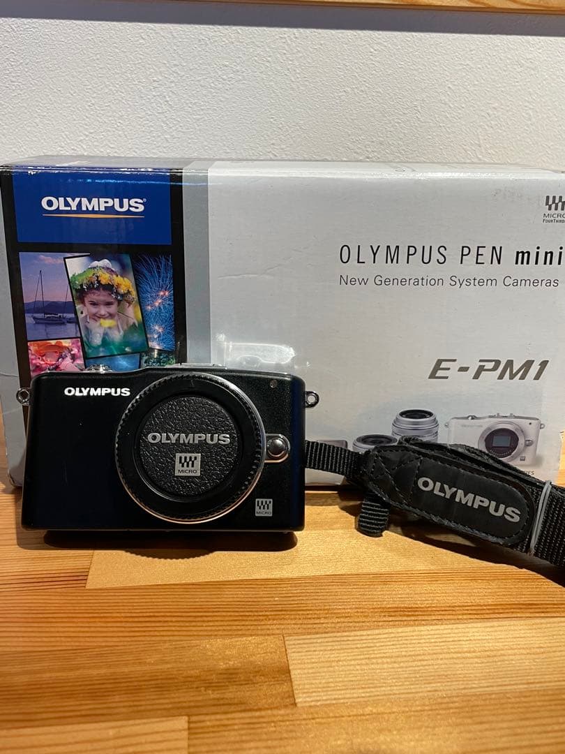 Olympus PEN mini E-PM1 本体　ペン　シリーズ　オリンパス