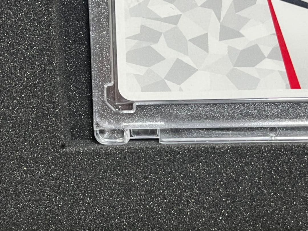 ACTION POINT サイン入りエレンカード　 シリアルナンバー