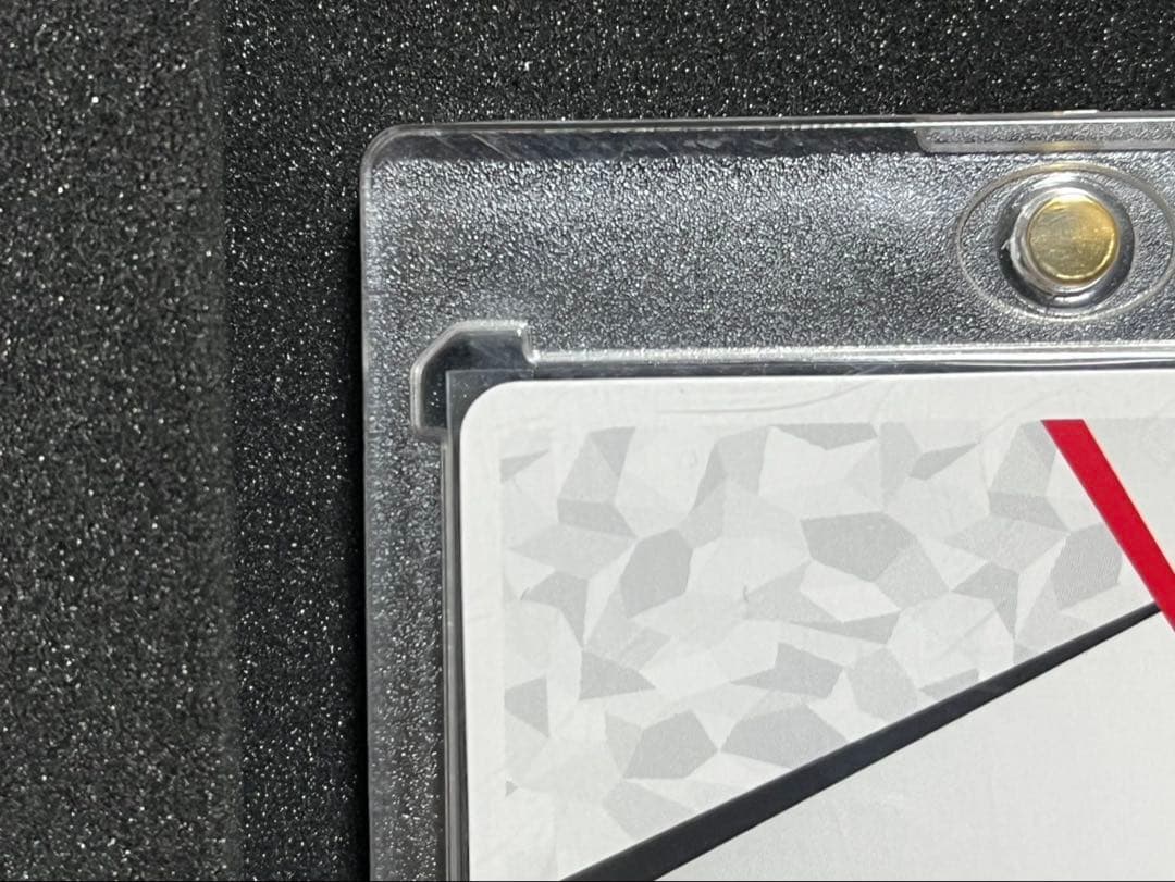 ACTION POINT サイン入りエレンカード　 シリアルナンバー