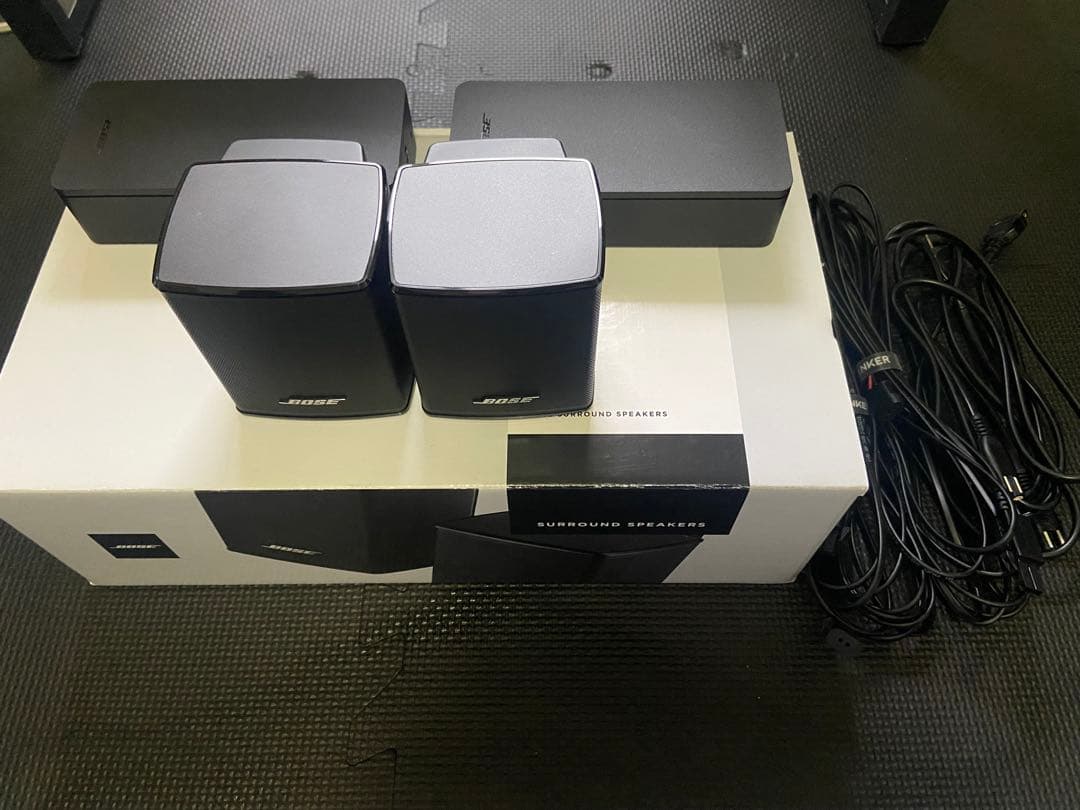 BOSE SURROUND SPEAKERS くまも〜ん