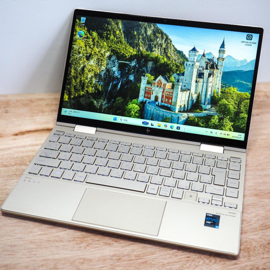 HP Envy 13、16GBメモリ、i7-1165G7、512GB SSD