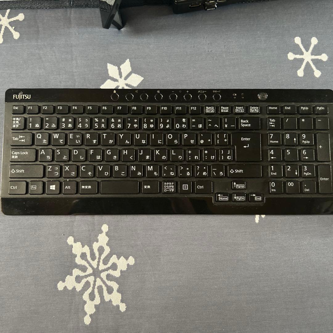 FMV ESPRIMO WH77/M 2013年10月発表モデル