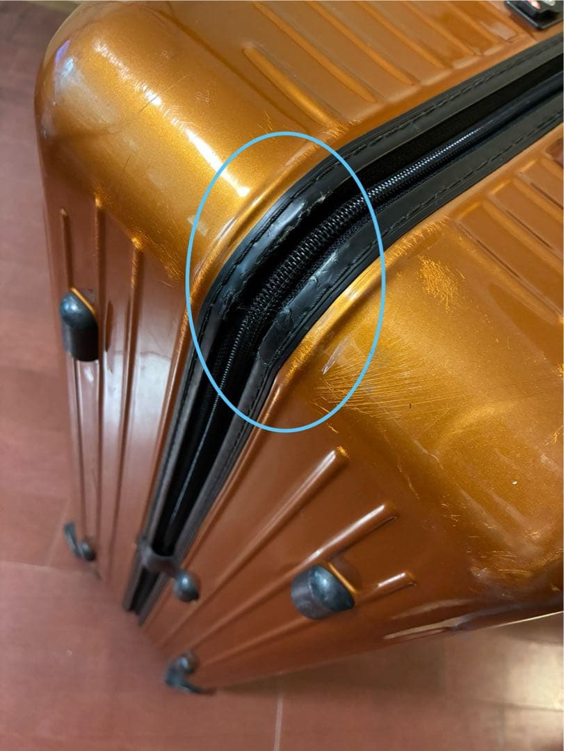 【訳あり】リモワ サルサエアー スーツケース　82377 98ℓ