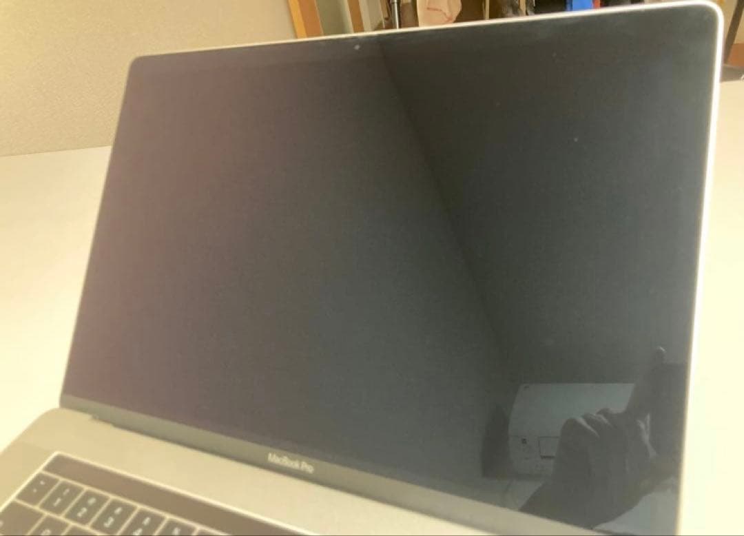 【状態良】MacBook Pro 15インチ 2018年モデル