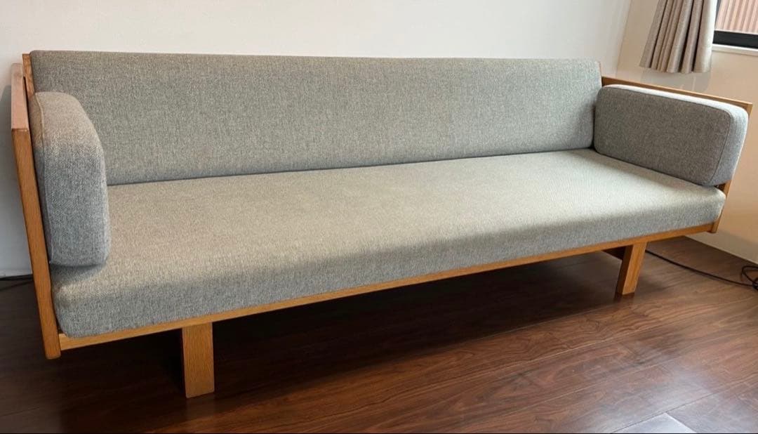 GETAMA Hans J. Wegner 3人掛けソファ