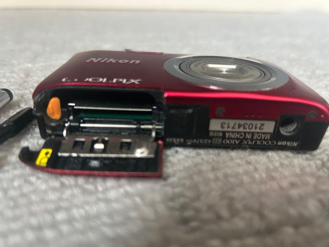 Nikon COOLPIX A100コンパクトデジタルカメラ