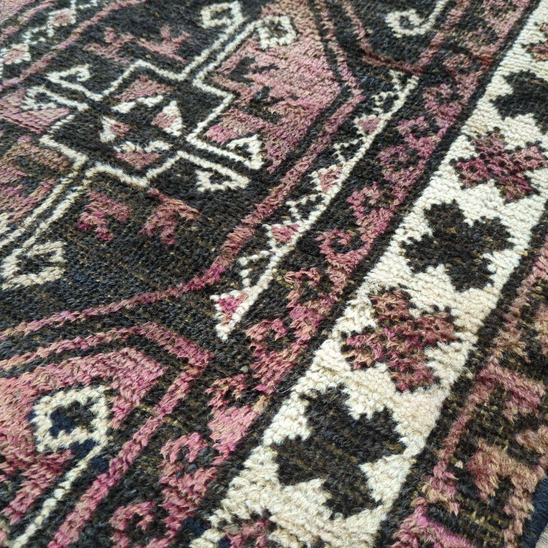 トライバルラグ　バルーチ　ヴィンテージラグ　手織り絨毯　アフガニスタン