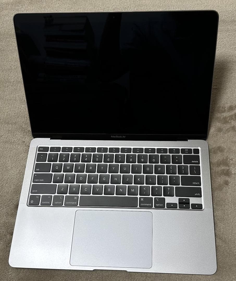 Macbook Air A2337 16+256 13.3インチ US配列