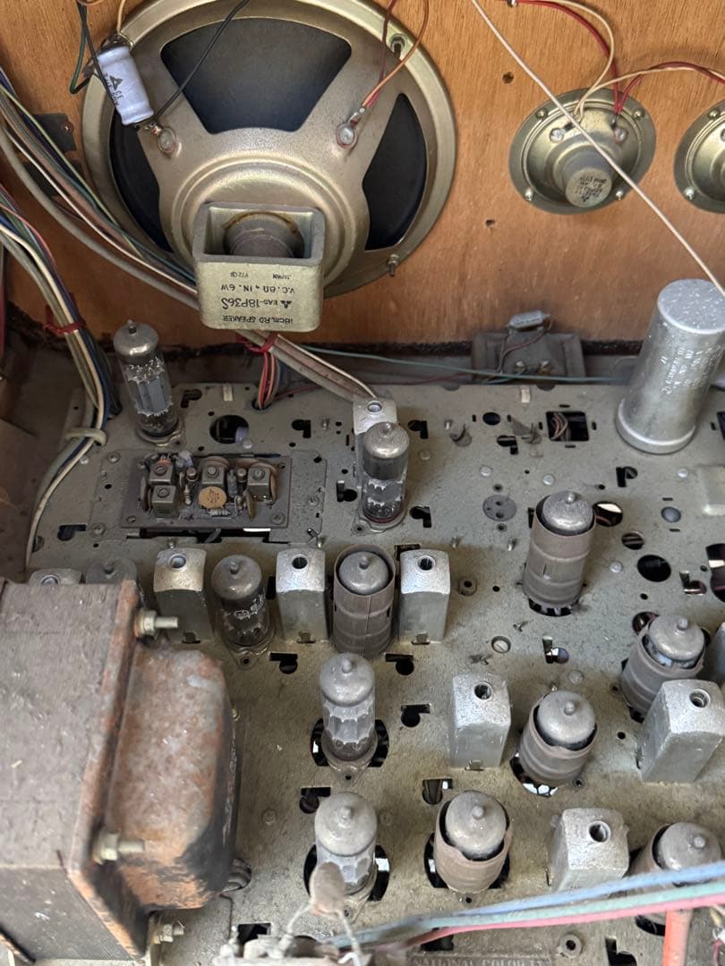 National テレビ　木製枠　昭和レトロ