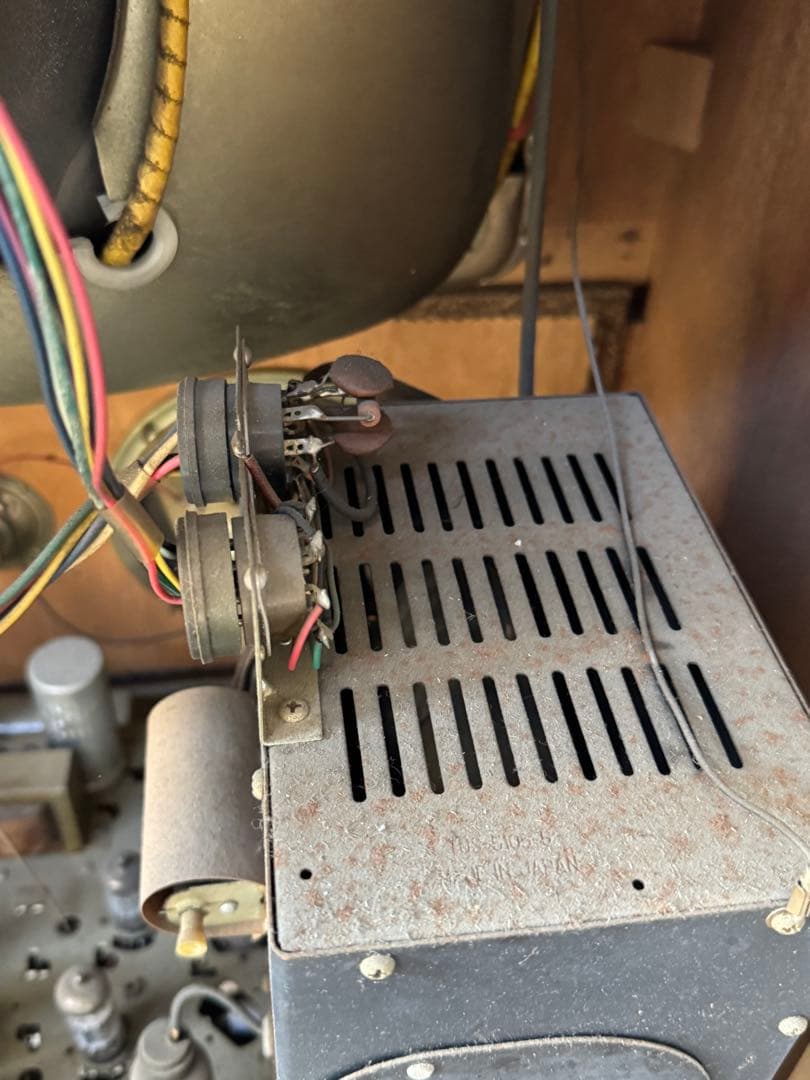 National テレビ　木製枠　昭和レトロ